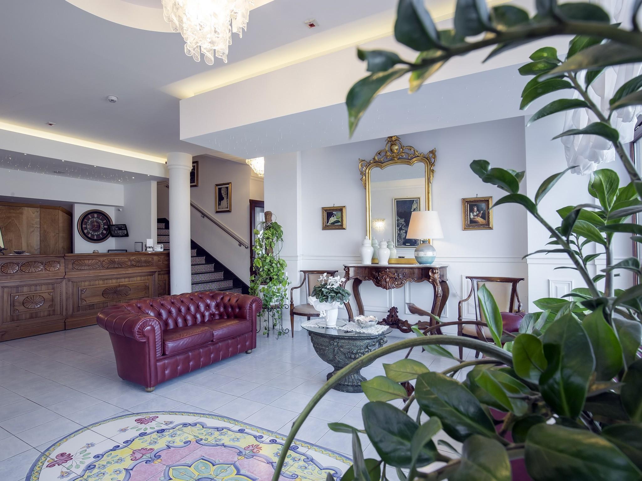 La Panoramica Hotel Castellammare di Stabia Dış mekan fotoğraf