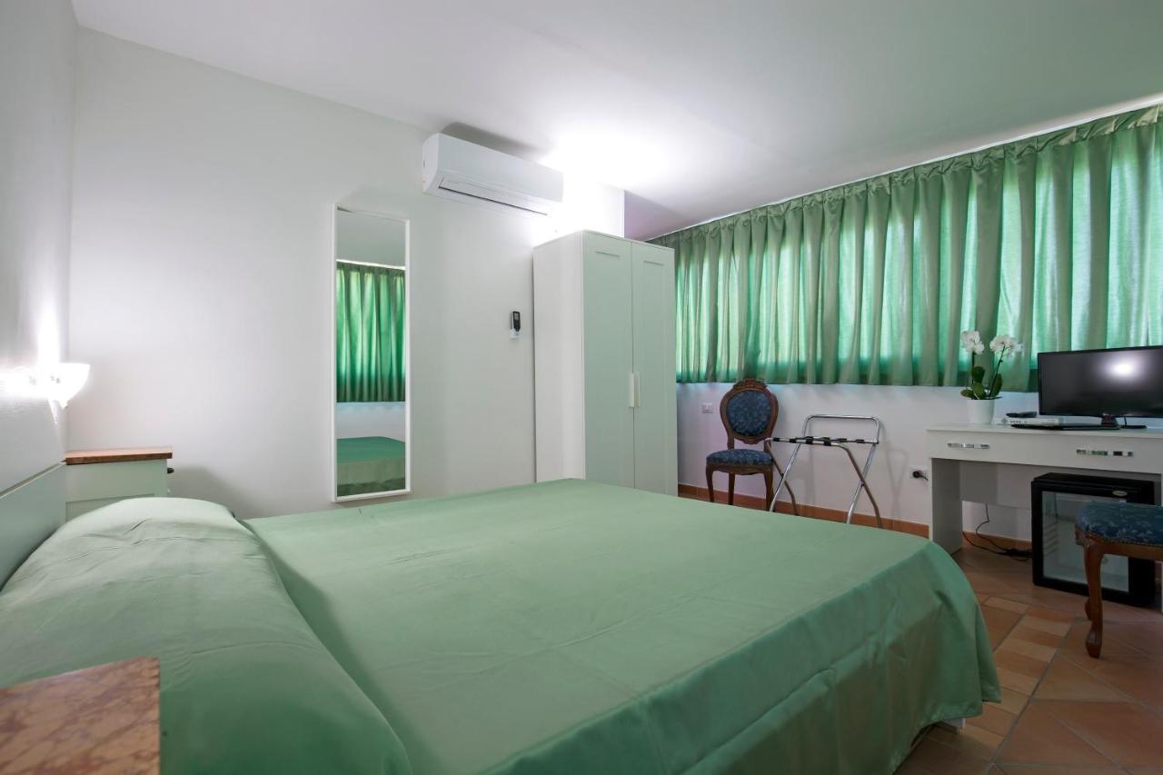 La Panoramica Hotel Castellammare di Stabia Dış mekan fotoğraf
